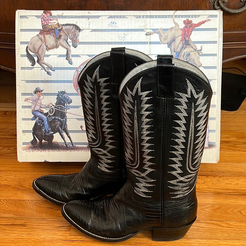 Pair of Black Handmade Cowboy Boots Size 8EE